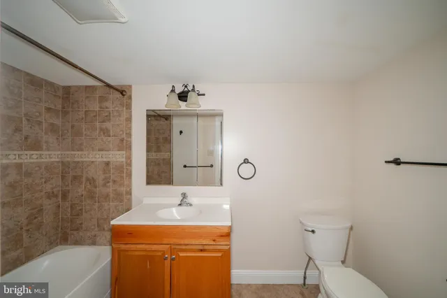 $1,800 | 231 Sharpless Street, Unit 1D, West Chester, PA 19382