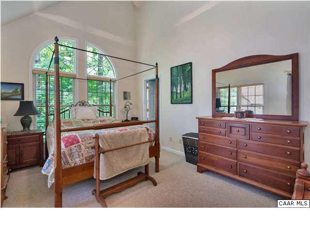10 North Ridge Way Stanardsville, VA 22973 - Photo 14 of 25 A master bedroom for any king or queen - with the crowning glory of a Palladian window and high ceilings. Spacious bedroom with large closet.