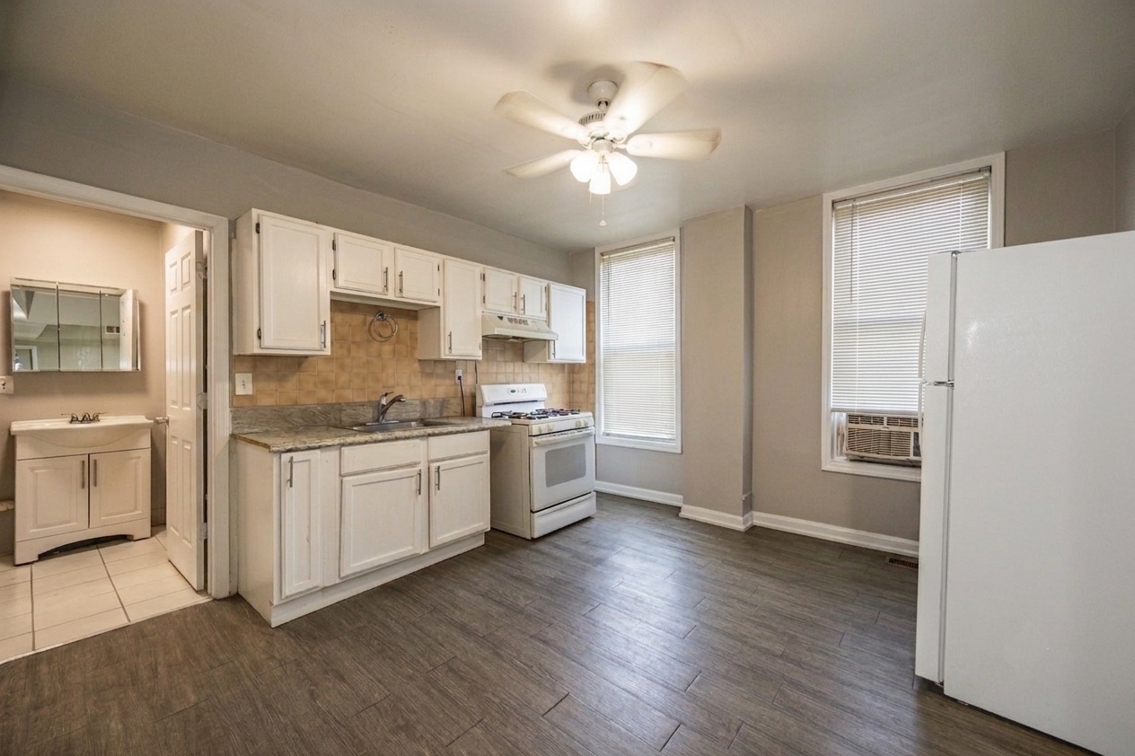 1759 West 21st Street Chicago, IL 60608 - Photo 15 of 38