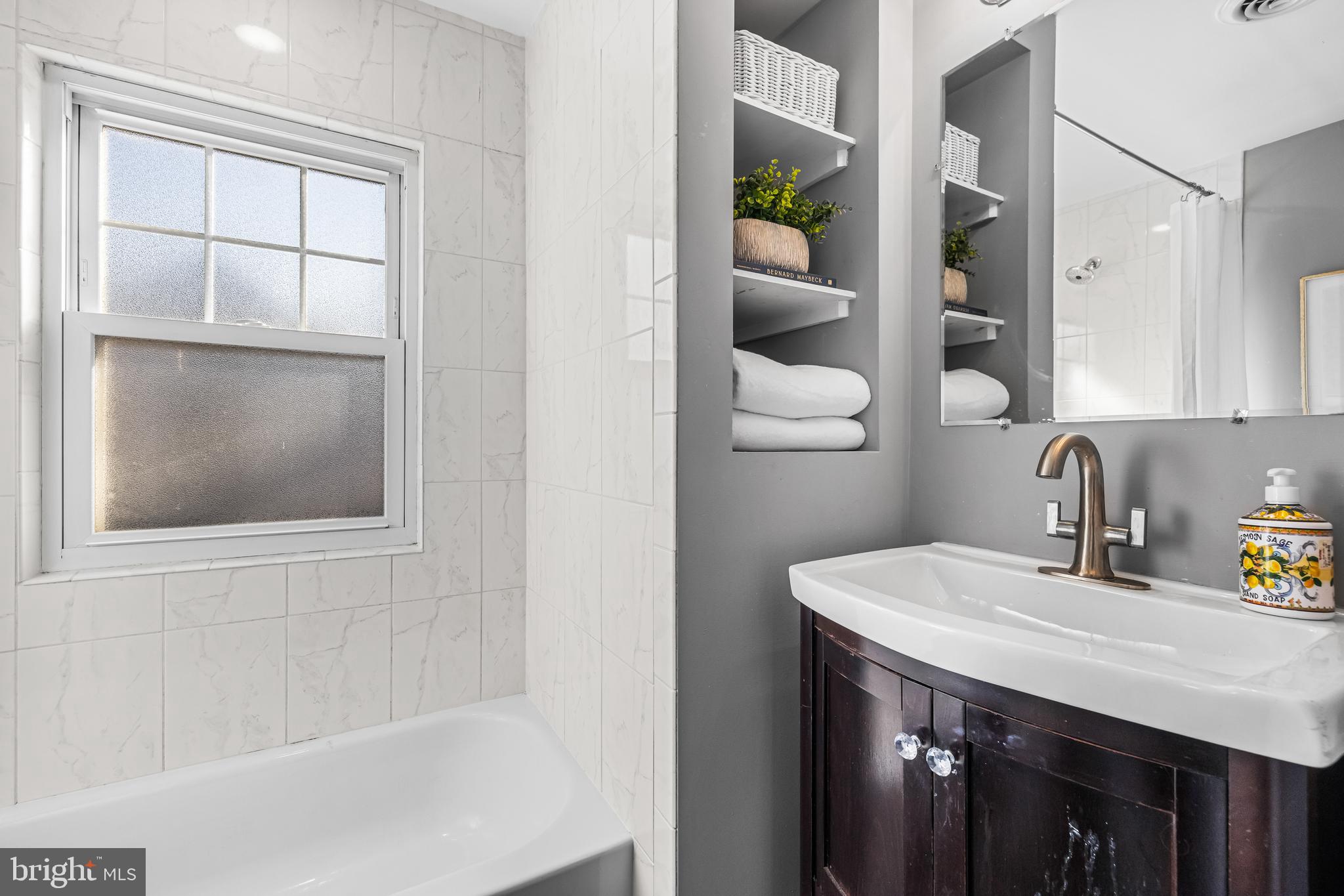 727 Dunkirk Road Baltimore, MD 21212 - Photo 32 of 49 Primary Bathroom