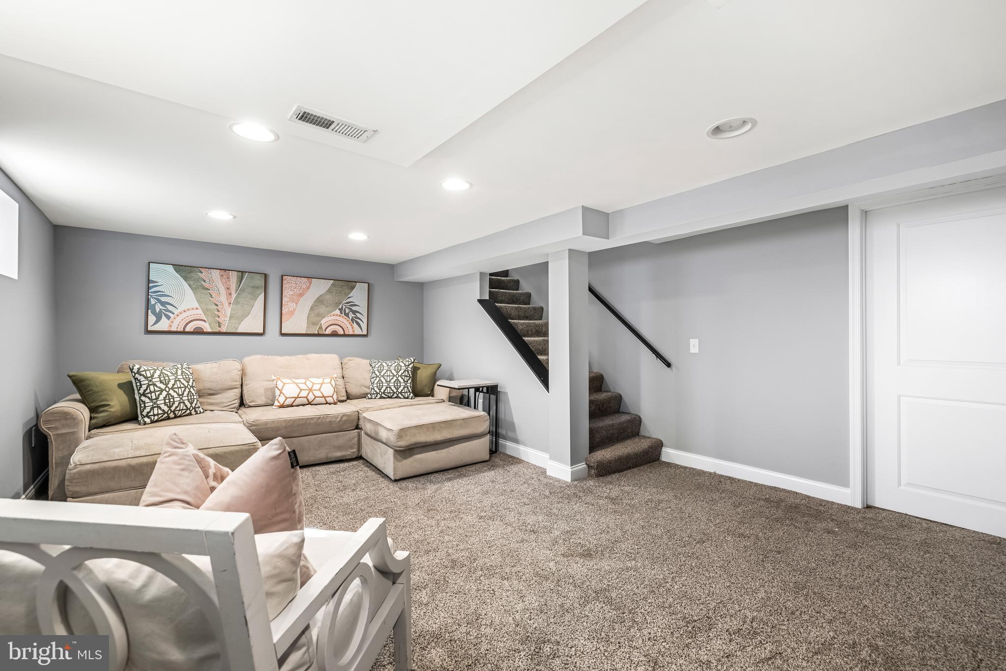 727 Dunkirk Road Baltimore, MD 21212 - Photo 36 of 49