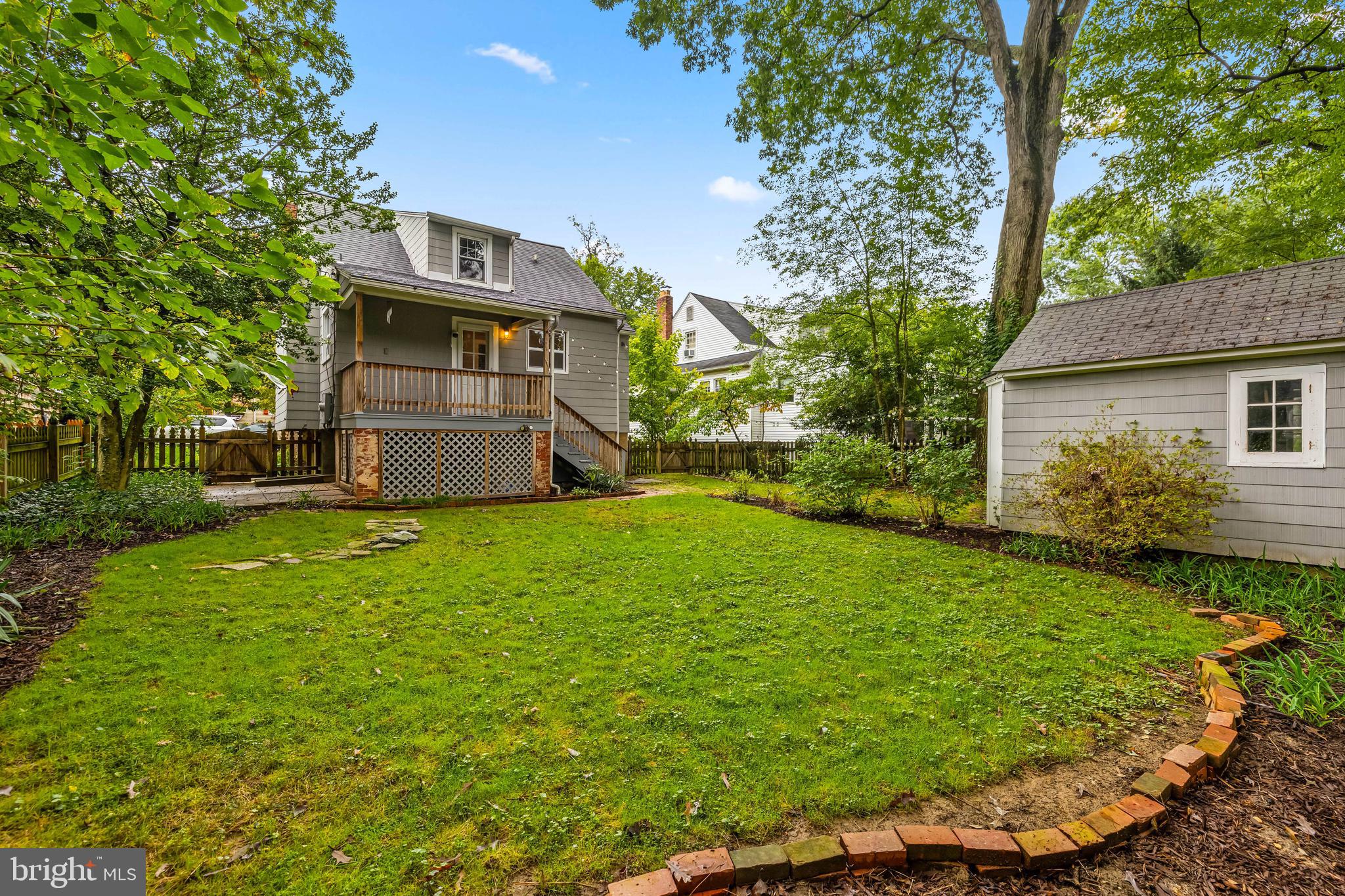 727 Dunkirk Road Baltimore, MD 21212 - Photo 44 of 49 Plenty of room to play!