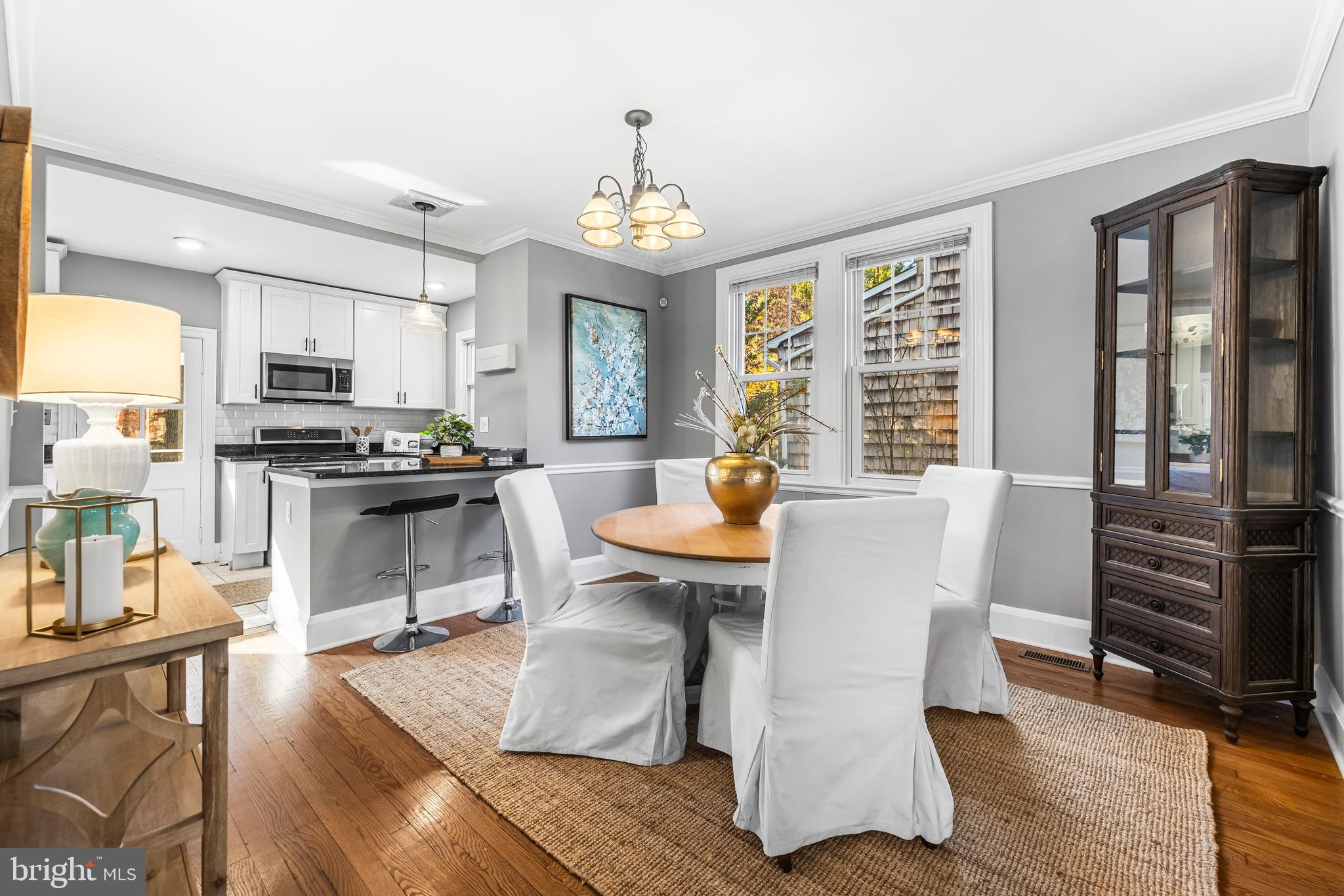 727 Dunkirk Road Baltimore, MD 21212 - Photo 8 of 49 Dining room