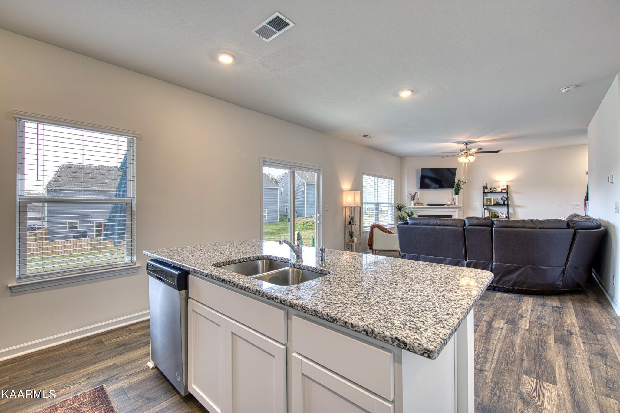 2879 Red Barn Road Knoxville, TN 37931 - Photo 10 of 28 Gallery Image 10