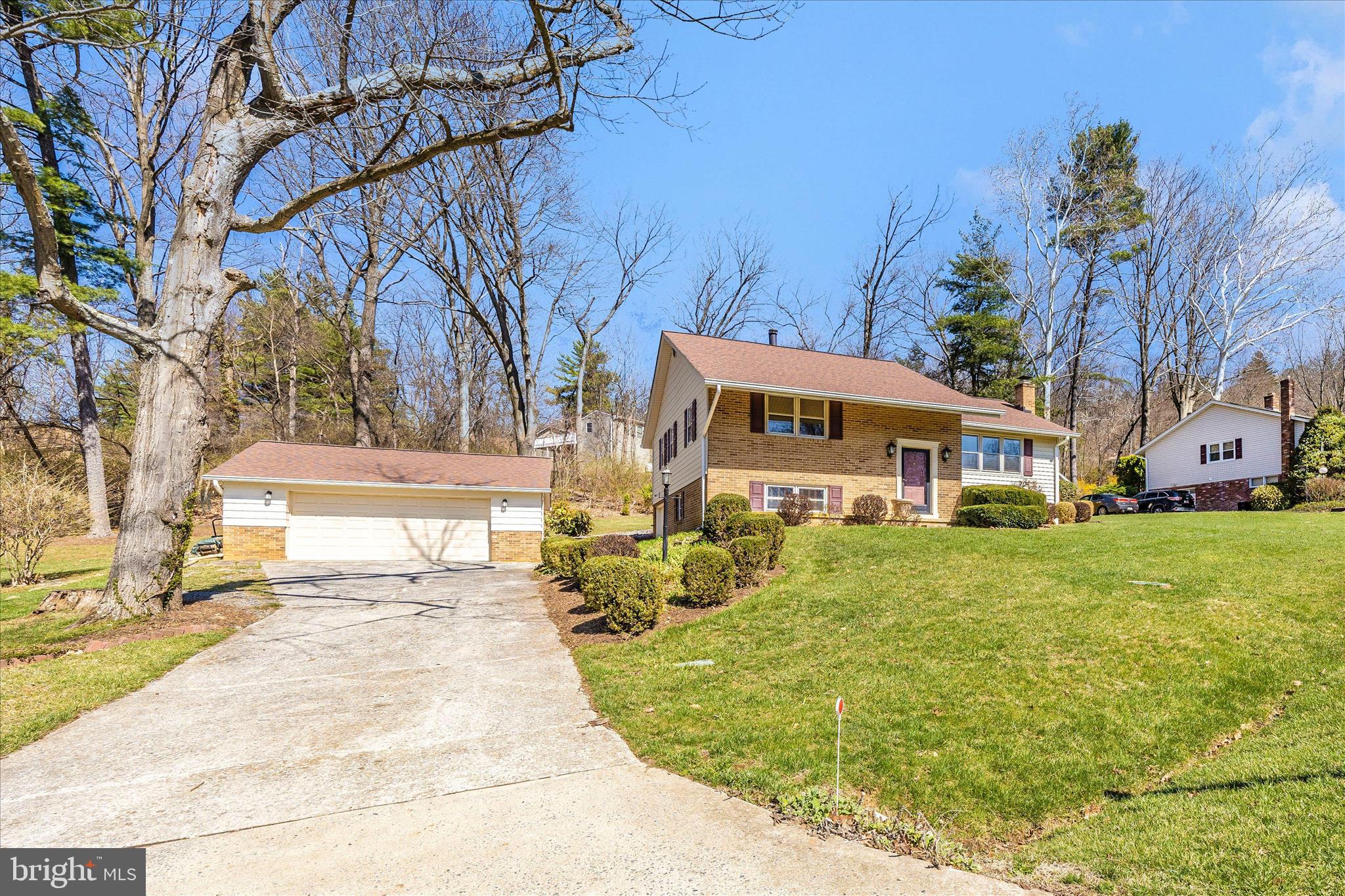 4614 Pinewood Trail Middletown, MD 21769 - Photo 39 of 71 Exterior Front