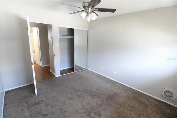 $1,200 | 3001 Bee Ridge Road, Unit 223, Sarasota, FL 34239