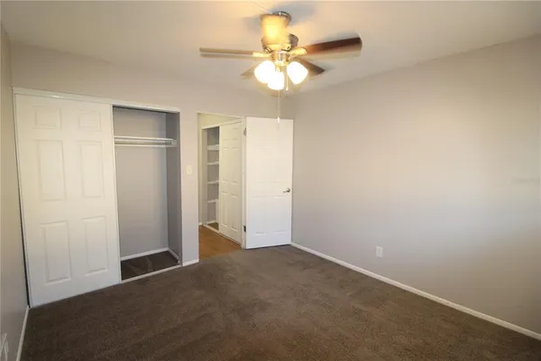 $1,300 | 3001 Bee Ridge Road, Unit 223, Sarasota, FL 34239