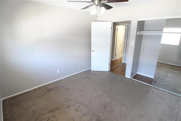 $1,200 | 3001 Bee Ridge Road, Unit 223, Sarasota, FL 34239