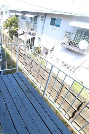 $1,200 | 3001 Bee Ridge Road, Unit 223, Sarasota, FL 34239
