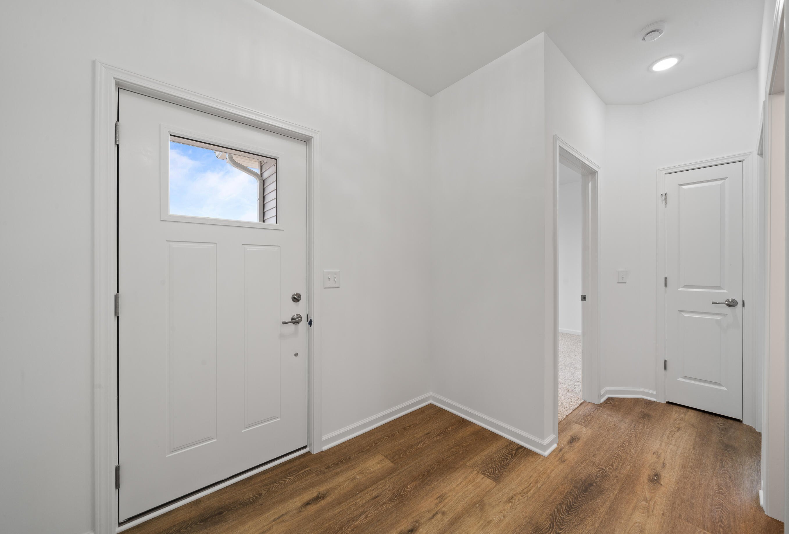 1575 Meadowview Court Whitewater, WI 53190 - Photo 14 of 20 Foyer