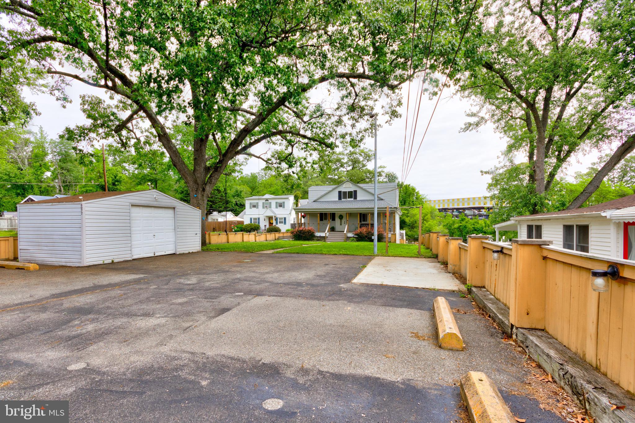 8077 Highview Road Pasadena, MD 21122 - Photo 3 of 57 Gallery Image 3