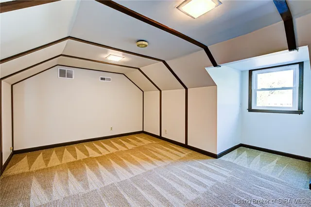 $349,900 | 3706 Utica Pike, Jeffersonville, IN 47130