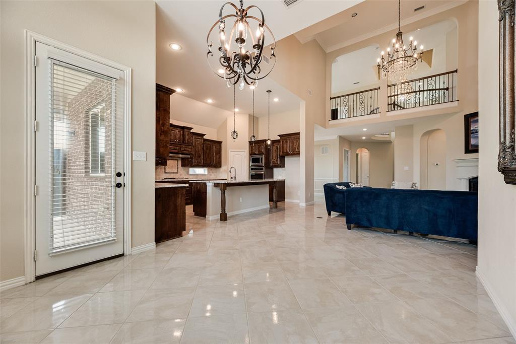4396 Live Springs Road Frisco, TX 75036 - Photo 8 of 40 Gallery Image 8