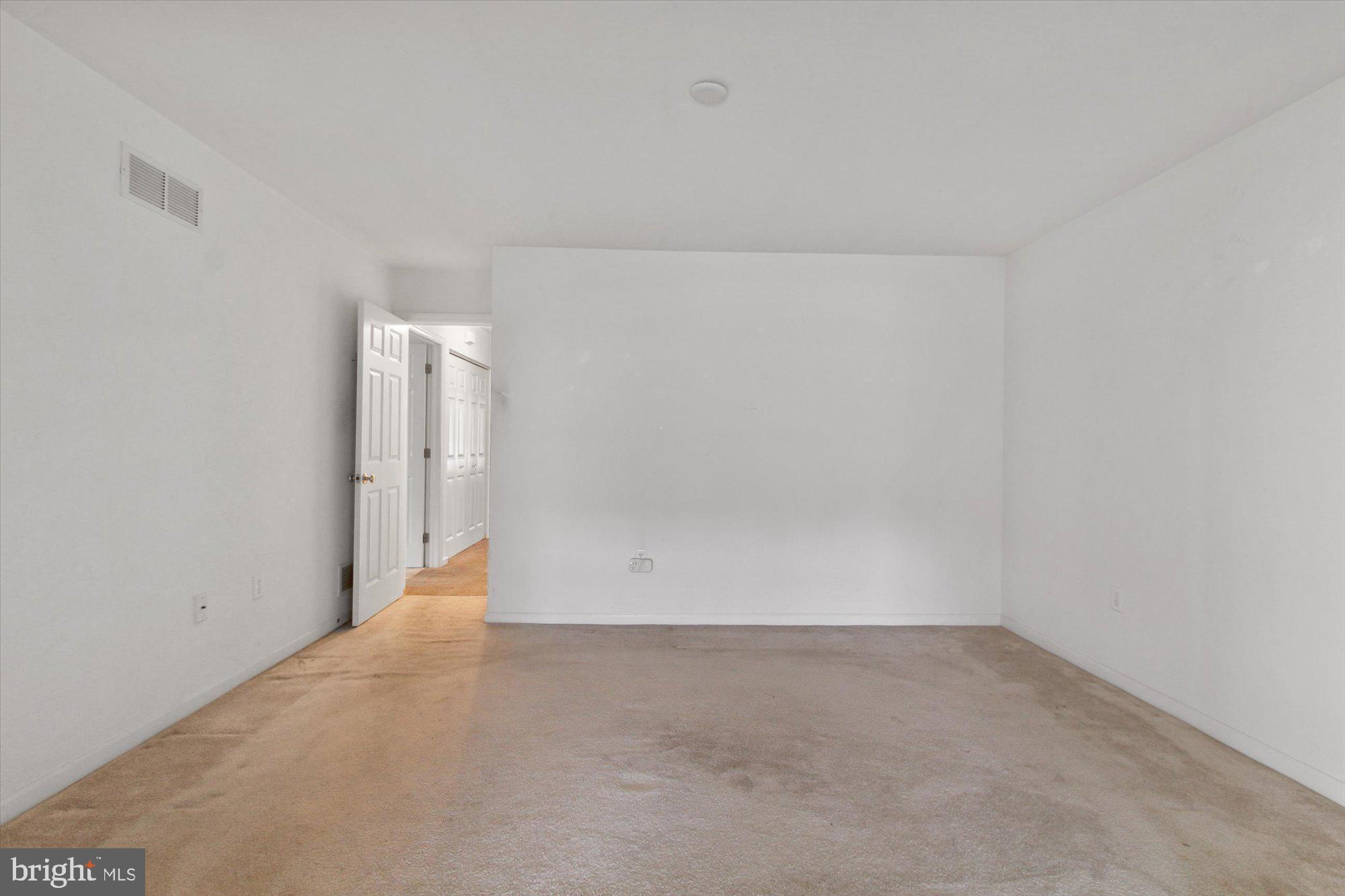 2533 Brady Road York, PA 17404 - Photo 14 of 26 Gallery Image 14