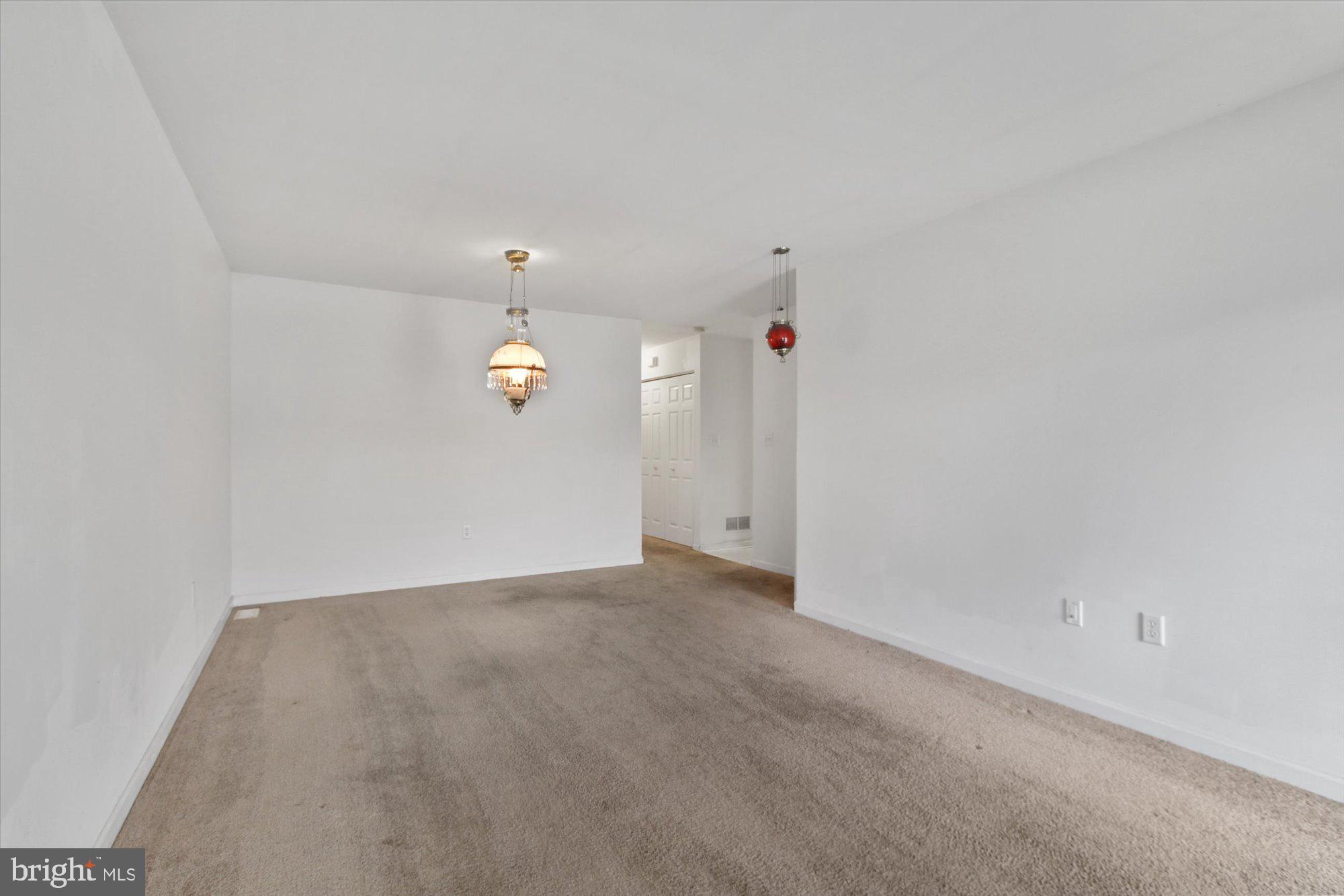 2533 Brady Road York, PA 17404 - Photo 7 of 26 Gallery Image 7