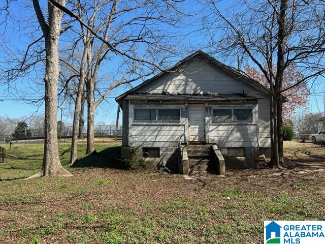 312 Mccullars Lane Oxford, AL 36203 - Photo 3 of 5