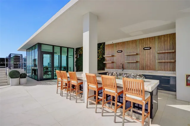 $6,300,000 | 3131 Northeast 7th Avenue, Unit UPH5301, Miami, FL 33137