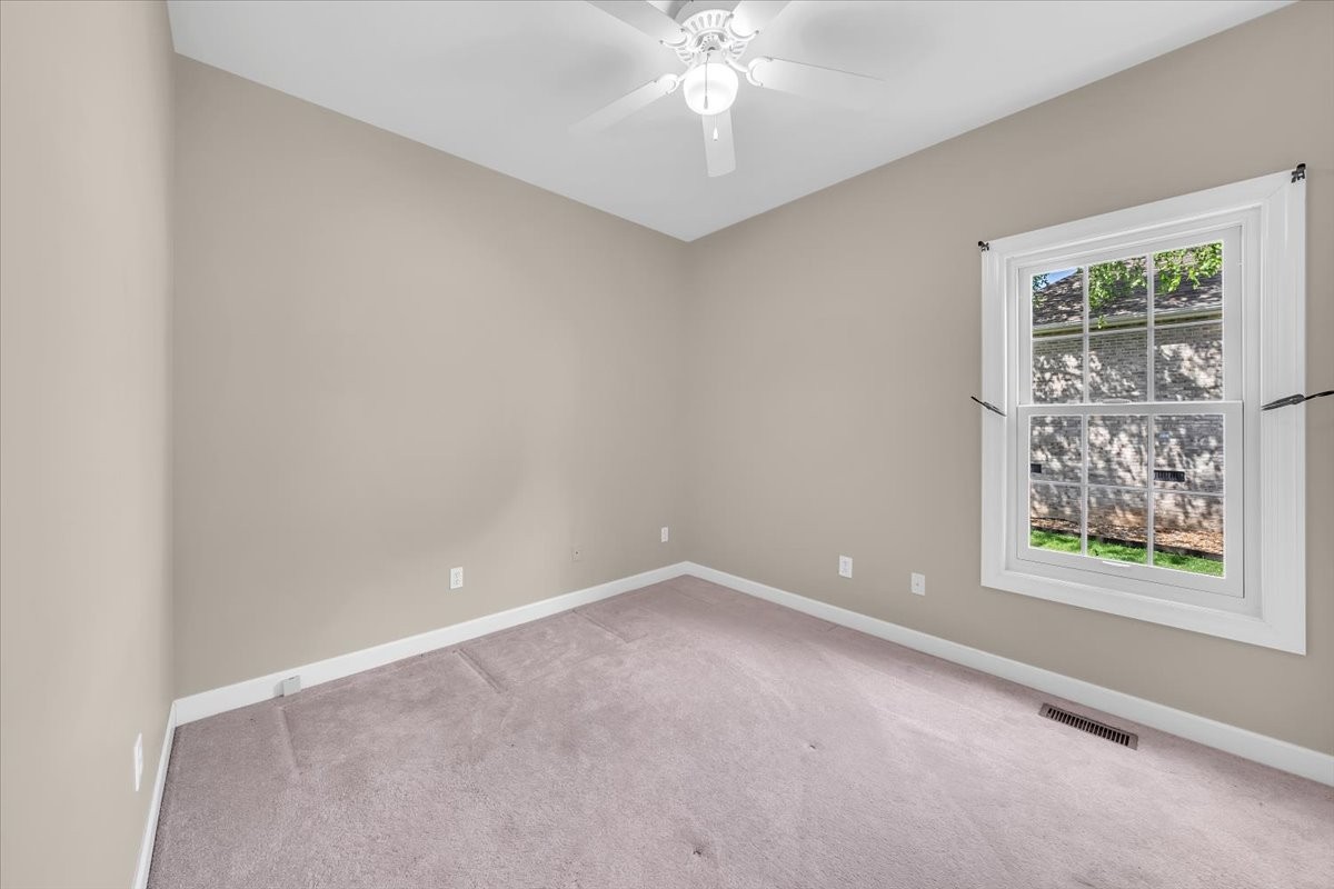 143 Hunters Ridge Drive Tullahoma, TN 37388 - Photo 28 of 51 Gallery Image 28