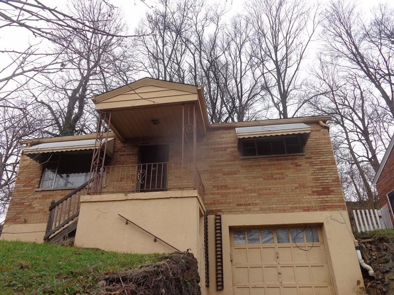 1739 Amsterdam Road Covington, KY 41011 - Photo 1 of 14 Gallery Image 1