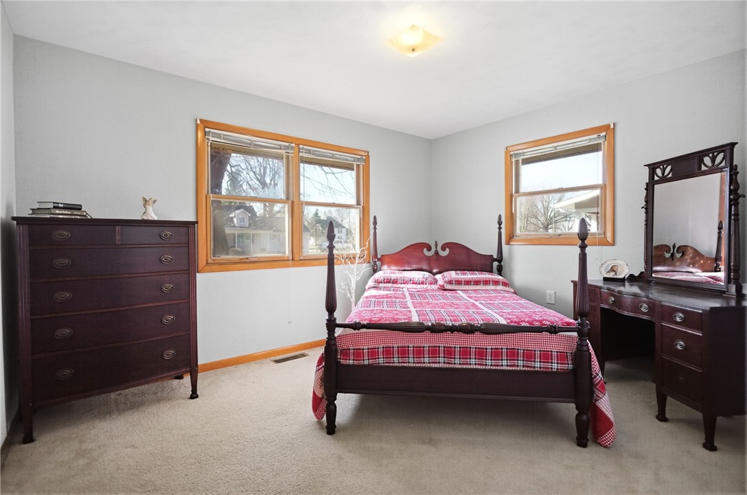 207 Commercial Street Strasburg, IL 62465 - Photo 12 of 20