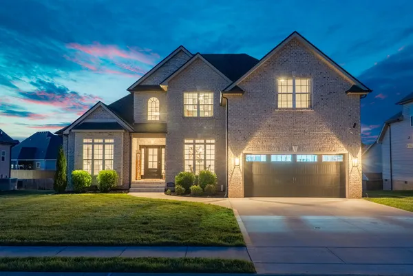 $515,000 | 238 Cotoneaster Lane, Clarksville, TN 37043