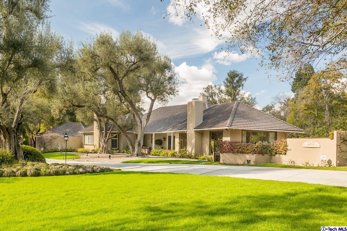 1 Oak Knoll Terrace Pasadena, CA 91106 - Photo 18 of 88 a house view with swimming pool and trees