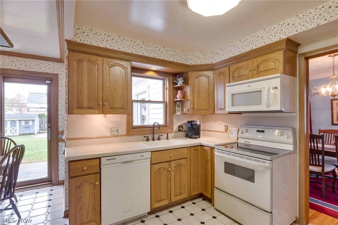 4907 Westbourne Road Cleveland, OH 44124 - Photo 16 of 30 Gallery Image 16