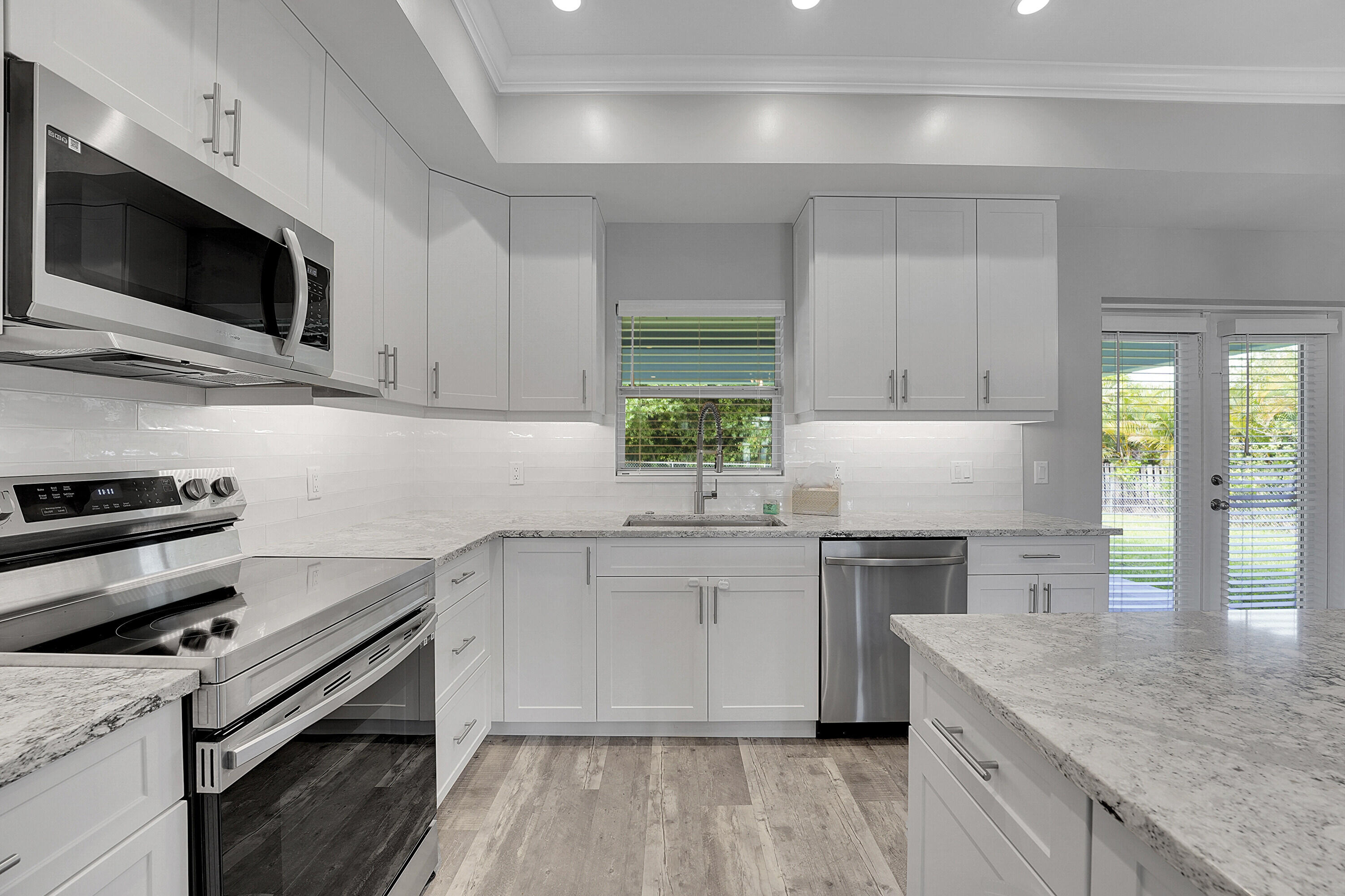 4442 Southwest Paley Road Port St. Lucie, FL 34953 - Photo 14 of 41 14_50336- (12)