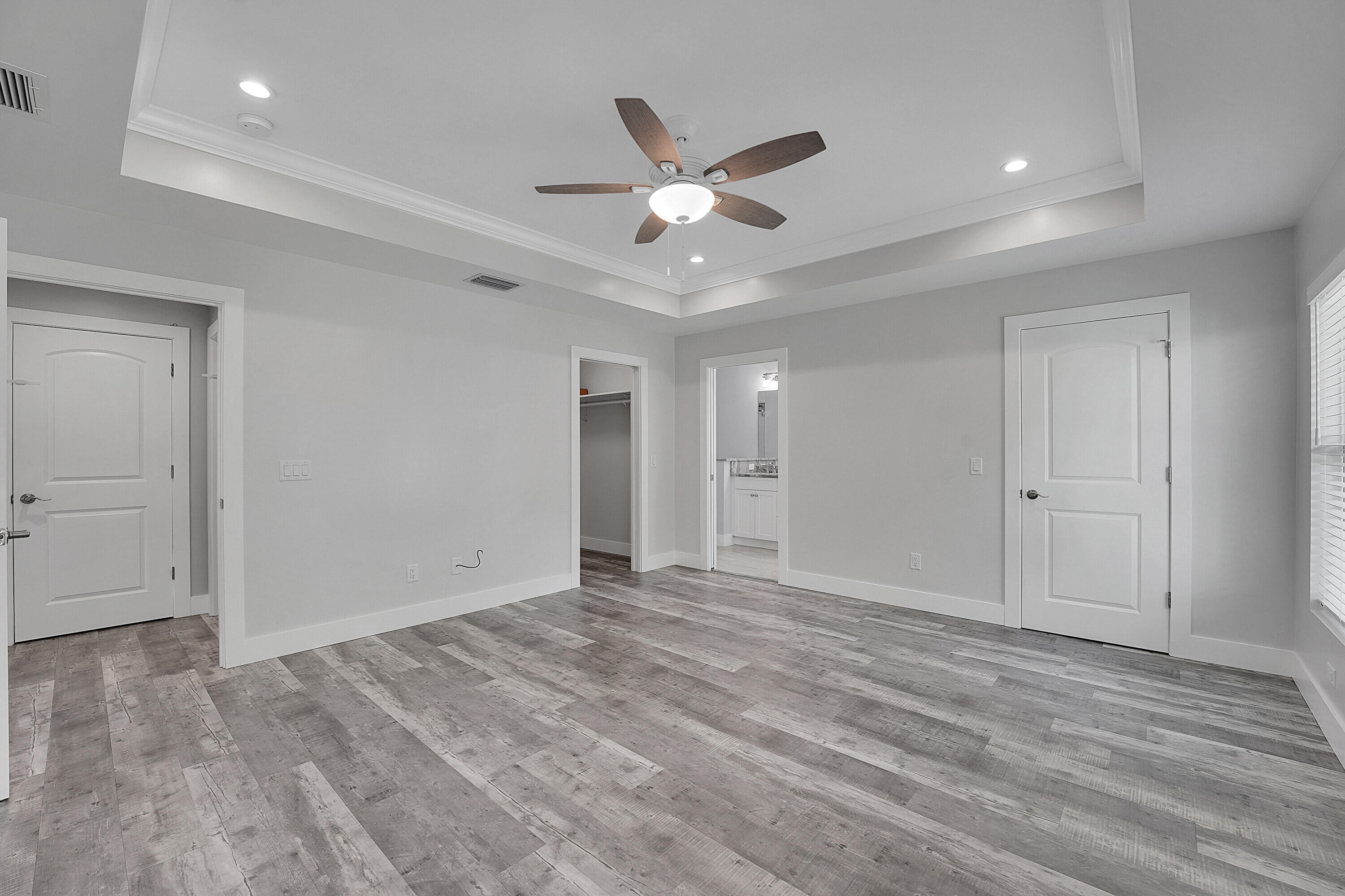4442 Southwest Paley Road Port St. Lucie, FL 34953 - Photo 17 of 41 17_50336- (17)