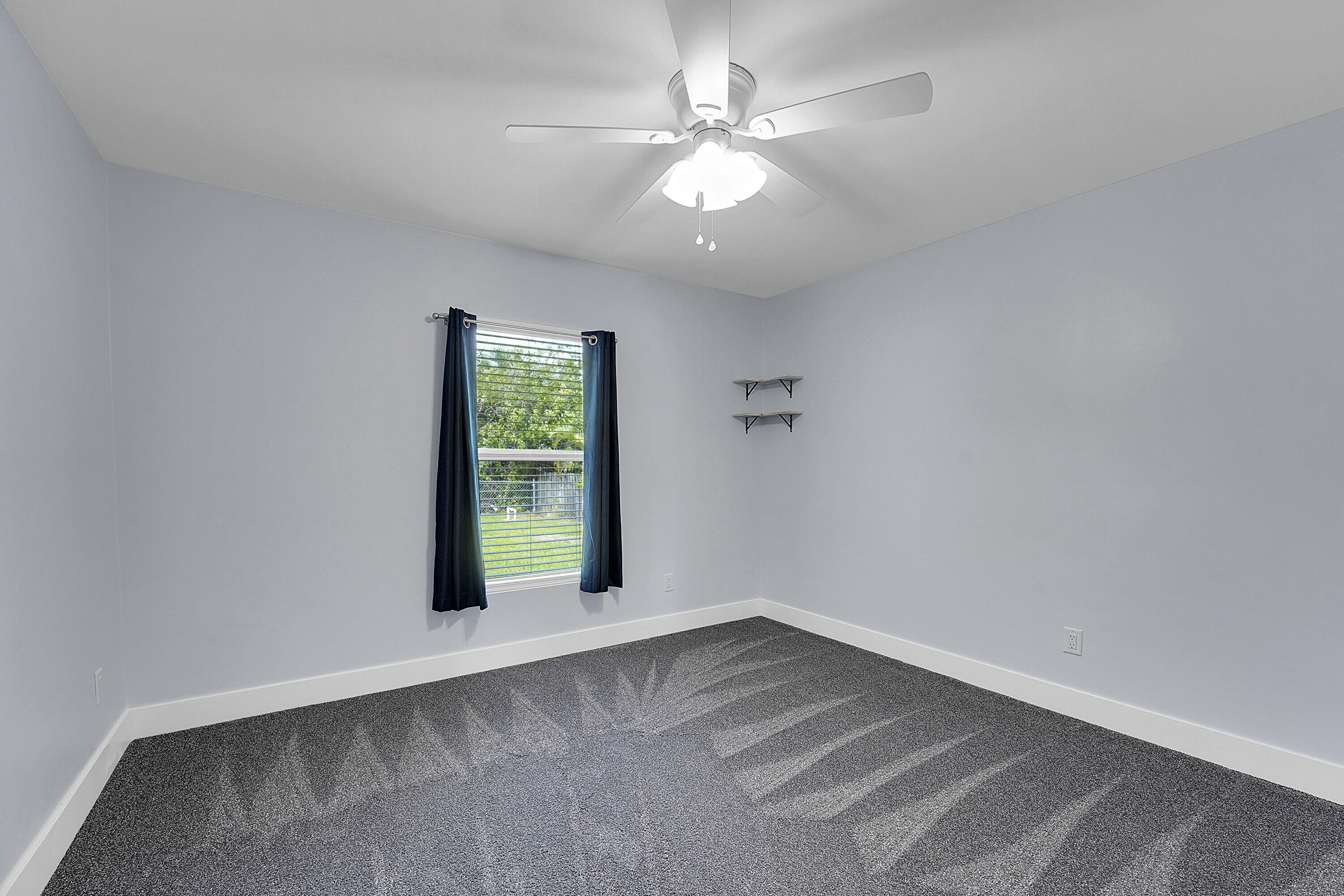 4442 Southwest Paley Road Port St. Lucie, FL 34953 - Photo 24 of 41 24_50336- (24)