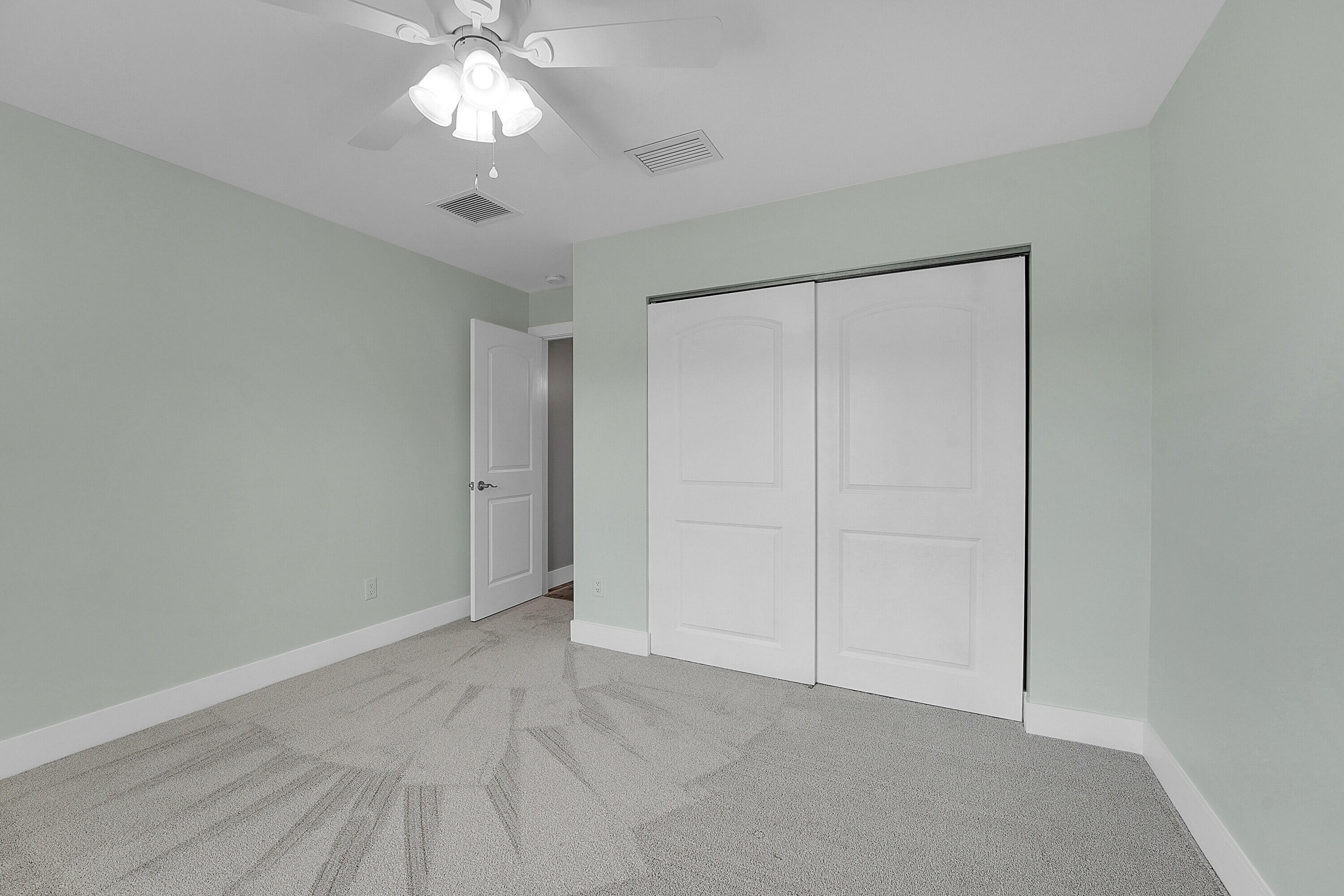 4442 Southwest Paley Road Port St. Lucie, FL 34953 - Photo 30 of 41 30_50336- (30)