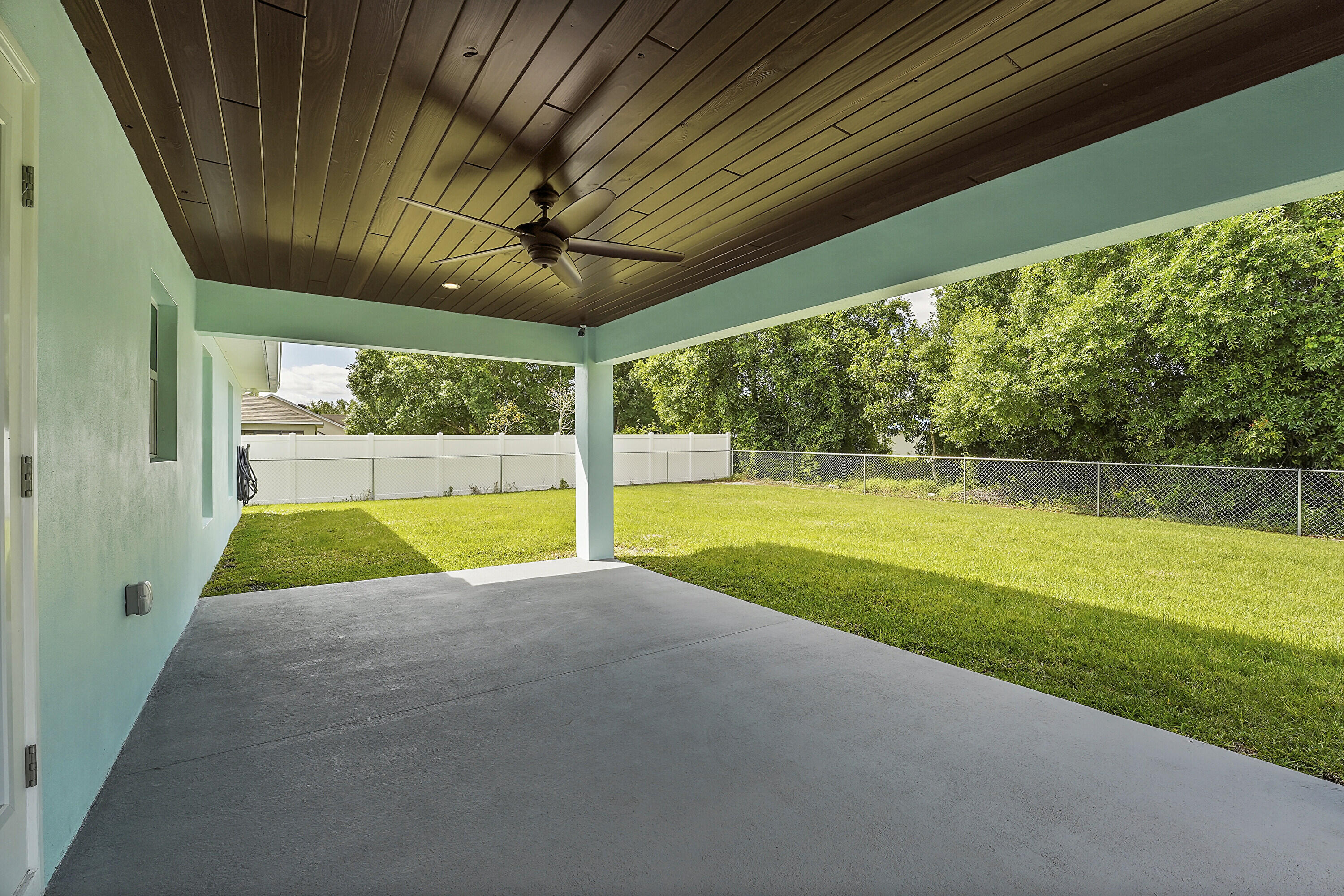 4442 Southwest Paley Road Port St. Lucie, FL 34953 - Photo 36 of 41 36_50336- (36)