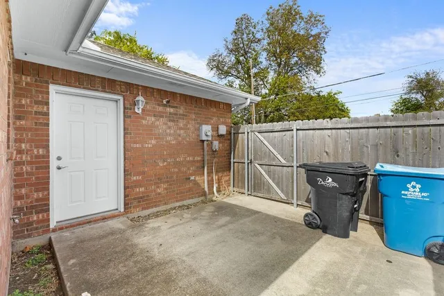 $199,000 | 811 West Woodard Street, Denison, TX 75020