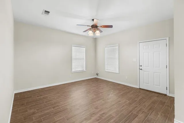 $199,000 | 811 West Woodard Street, Denison, TX 75020