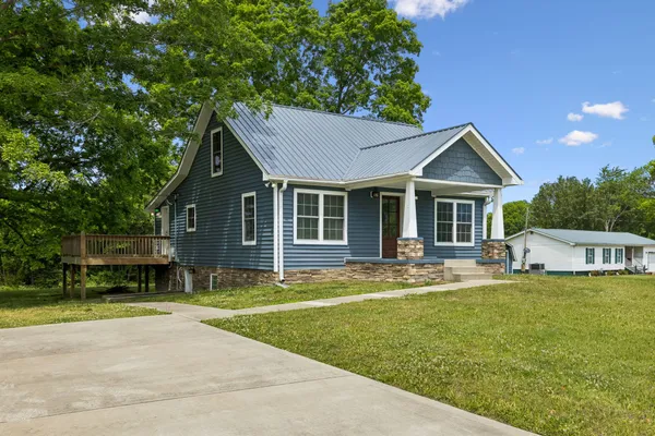 $2,550 | 3125 Highway 49, Charlotte, TN 37036