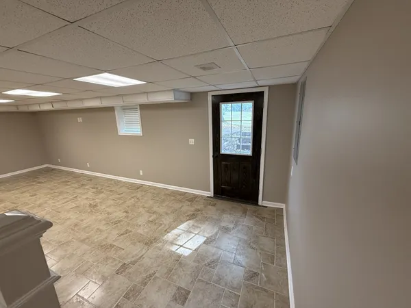 $2,550 | 3125 Highway 49, Charlotte, TN 37036