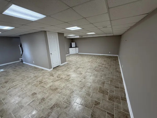 $2,550 | 3125 Highway 49, Charlotte, TN 37036