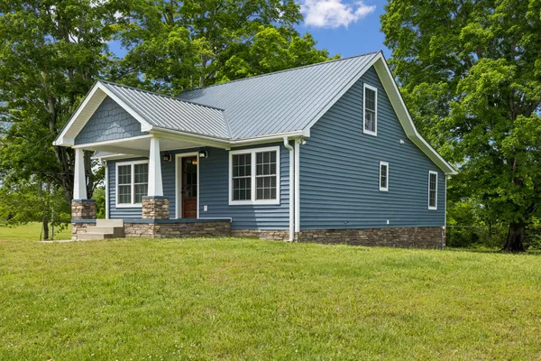 $2,550 | 3125 Highway 49, Charlotte, TN 37036