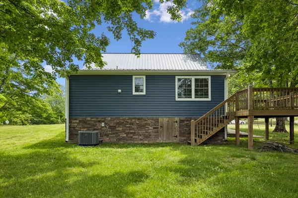 $2,550 | 3125 Highway 49, Charlotte, TN 37036