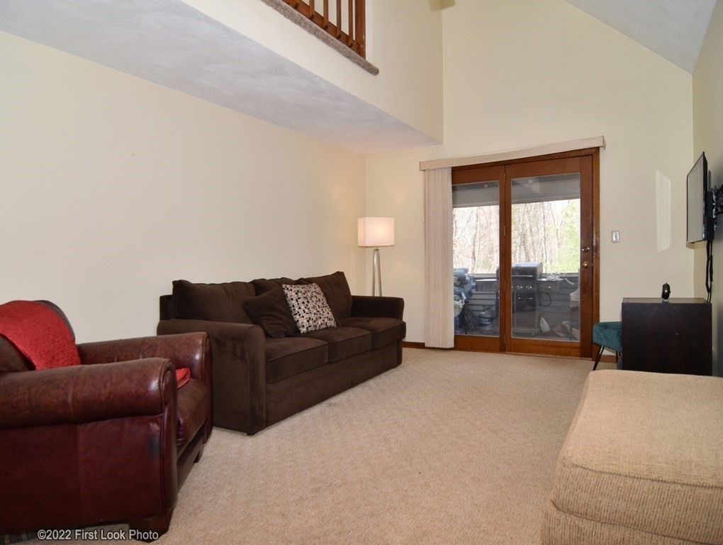 22 Huntsbridge Road North Attleboro, MA 02760 - Photo 12 of 34 Gallery Image 12