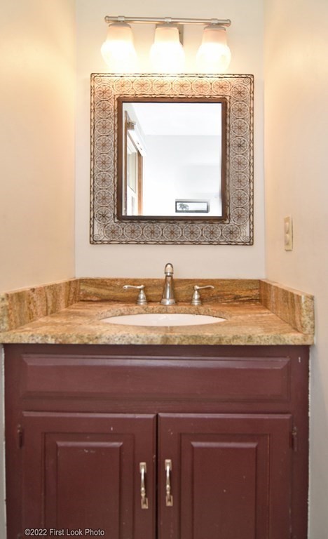 22 Huntsbridge Road North Attleboro, MA 02760 - Photo 18 of 34 Gallery Image 18