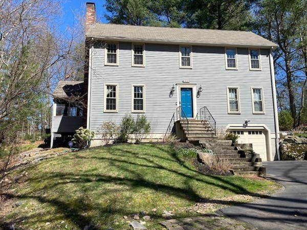 22 Huntsbridge Road North Attleboro, MA 02760 - Photo 2 of 34 Gallery Image 2