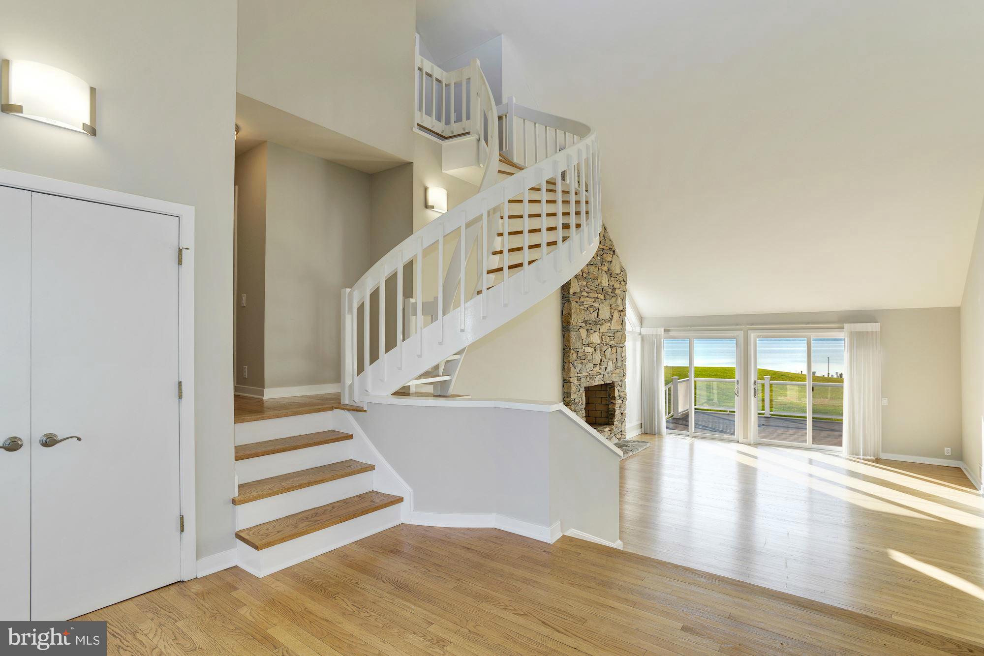 2872 Cox Neck Road Chester, MD 21619 - Photo 3 of 30 Interior (General)