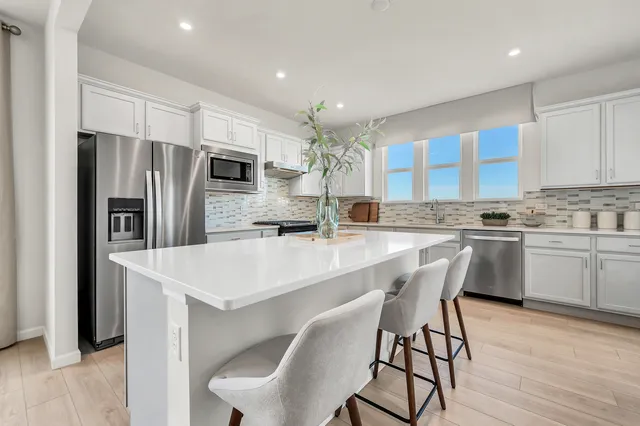 $458,535 | 3383 Fulshear Circle, Aurora, IL 60503