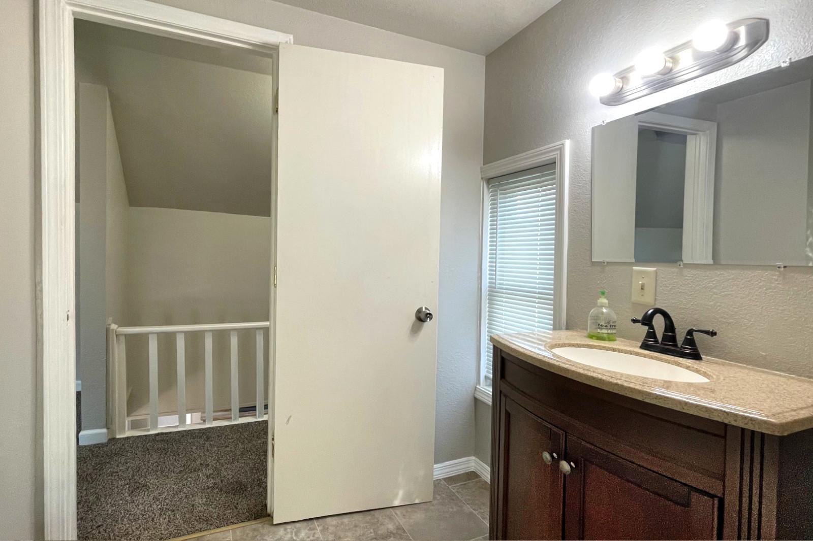 245 3rd Avenue Southeast Wells, MN 56097 - Photo 17 of 20