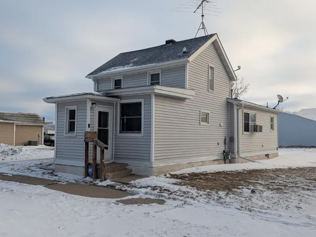 $119,500 | 245 3rd Avenue Southeast, Wells, MN 56097