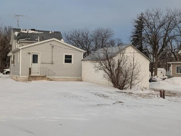 $119,500 | 245 3rd Avenue Southeast, Wells, MN 56097