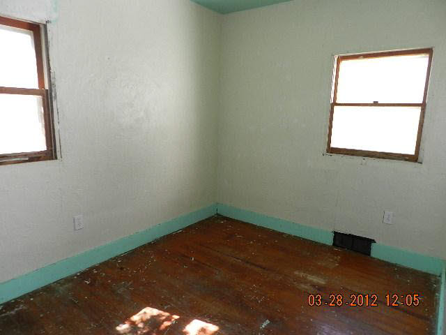 1627 North Fox Farm Road Warsaw, IN 46580 - Photo 8 of 8 Gallery Image 8
