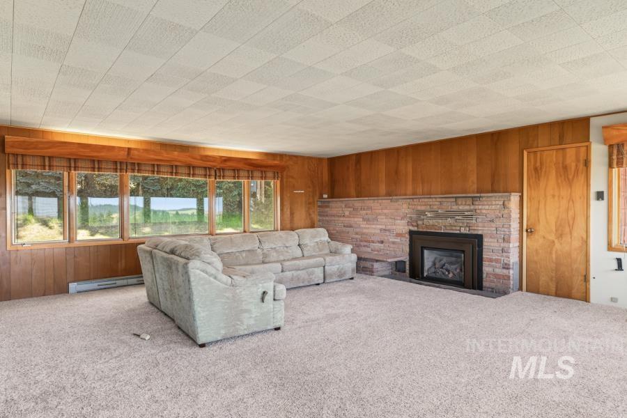 1011 Hall Road Viola, ID 83872 - Photo 14 of 45