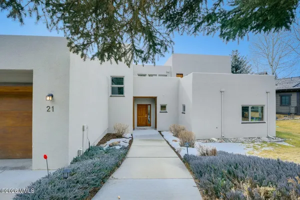 $2,500,000 | 21 Conestoga Circle, Edwards, CO 81632